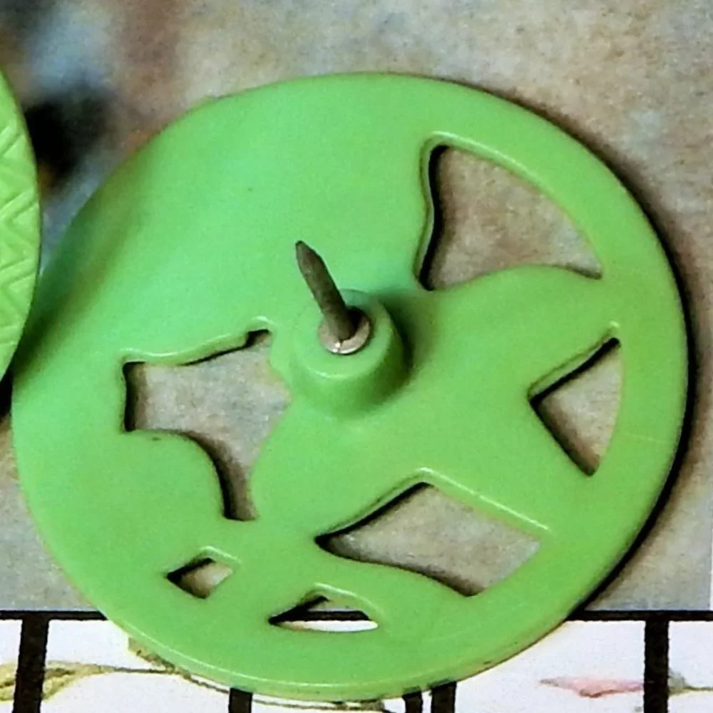 <3  4 Awesome Almost 2" Vintage Pedro's Tacks  <3 - Picture 2 of 5